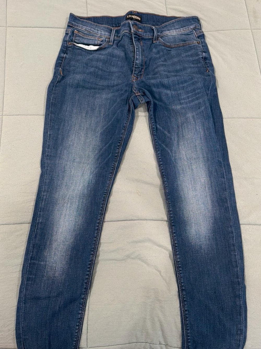 Express Slim Straight Jeans in Medium Blue Wash
